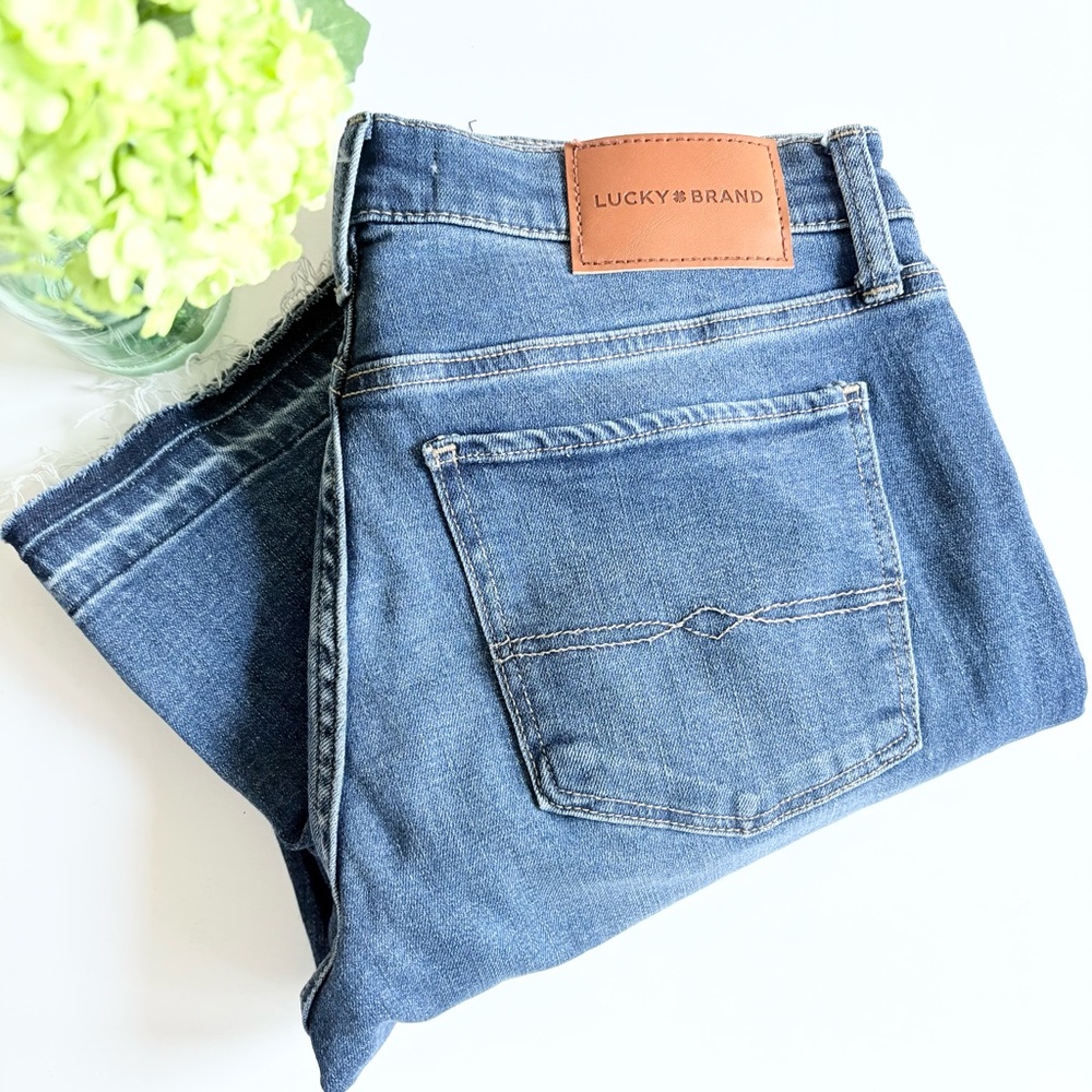 Lucky Brand Sweet Mud Rise Boot Blue Denim Jeans 8/29 A